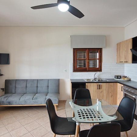 Votsi  Elpida Apartments מראה חיצוני תמונה