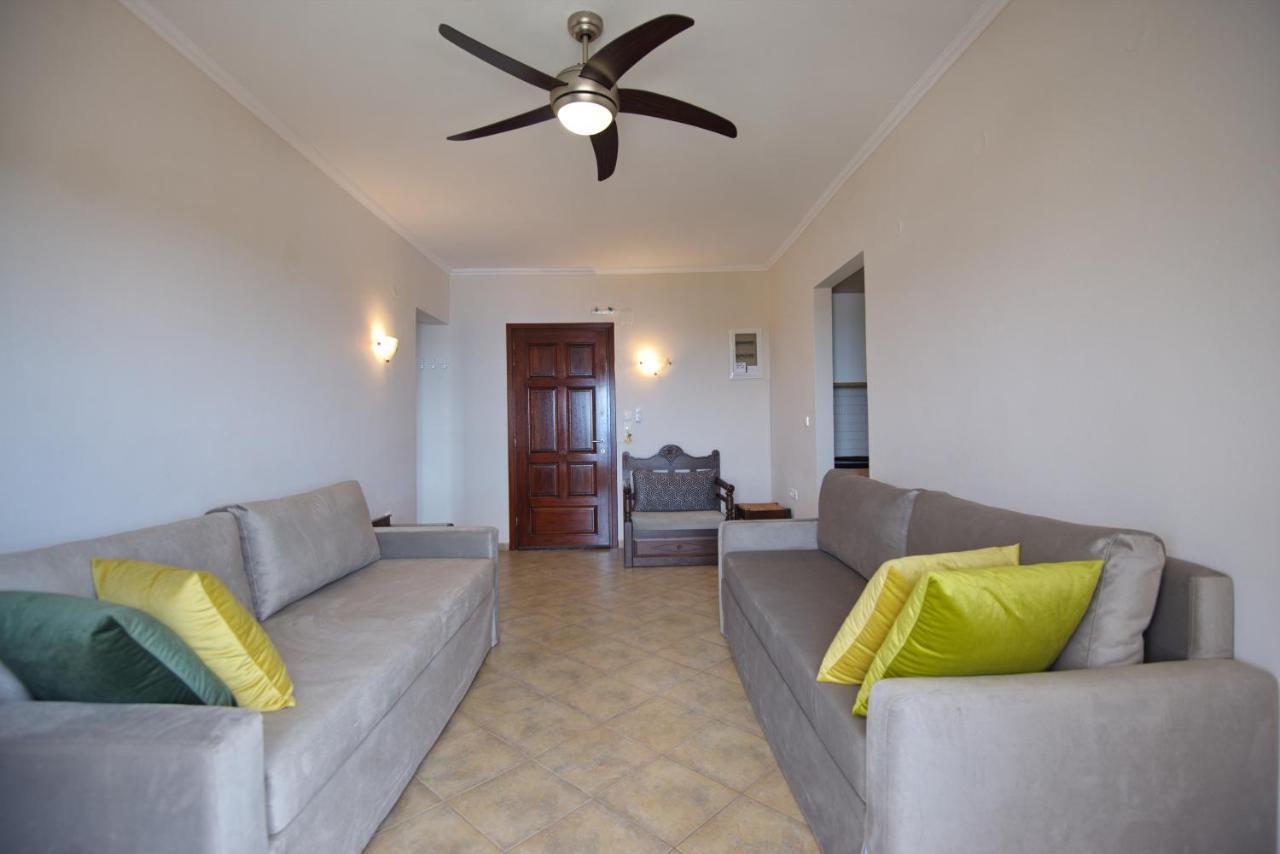 Votsi  Elpida Apartments מראה חיצוני תמונה