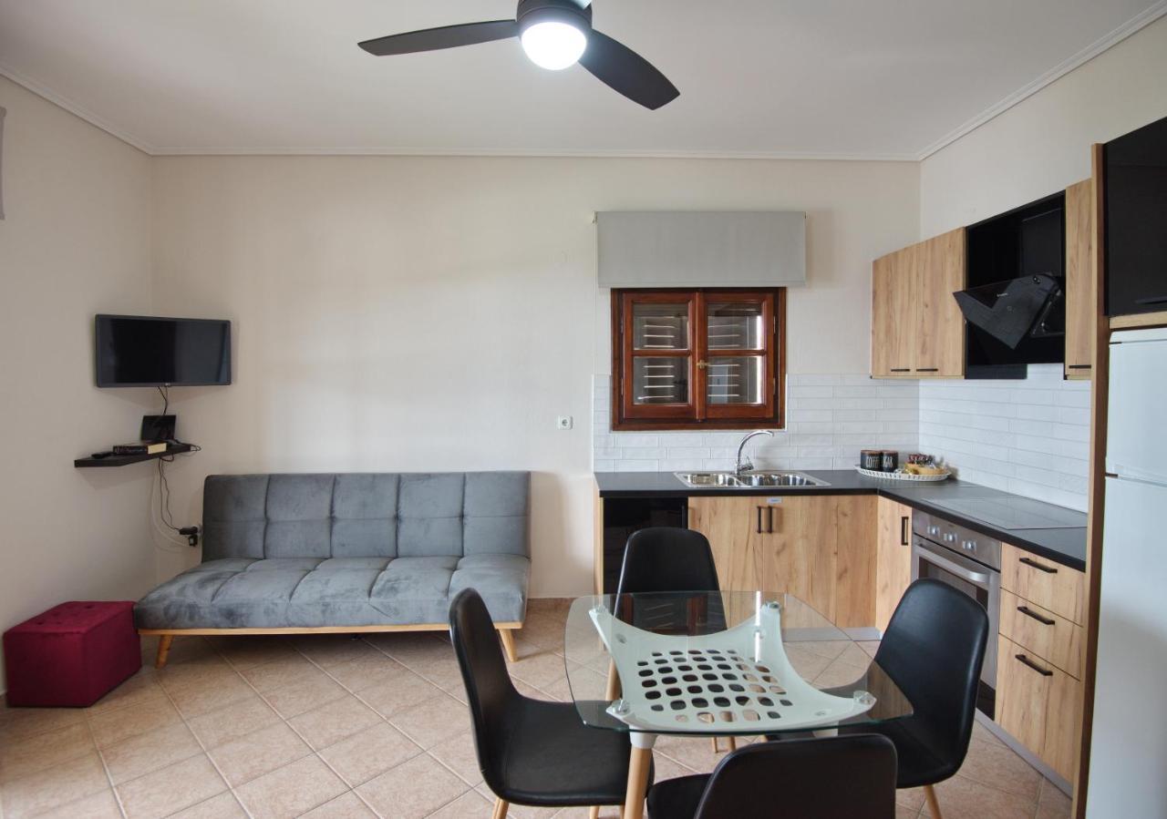 Votsi  Elpida Apartments מראה חיצוני תמונה